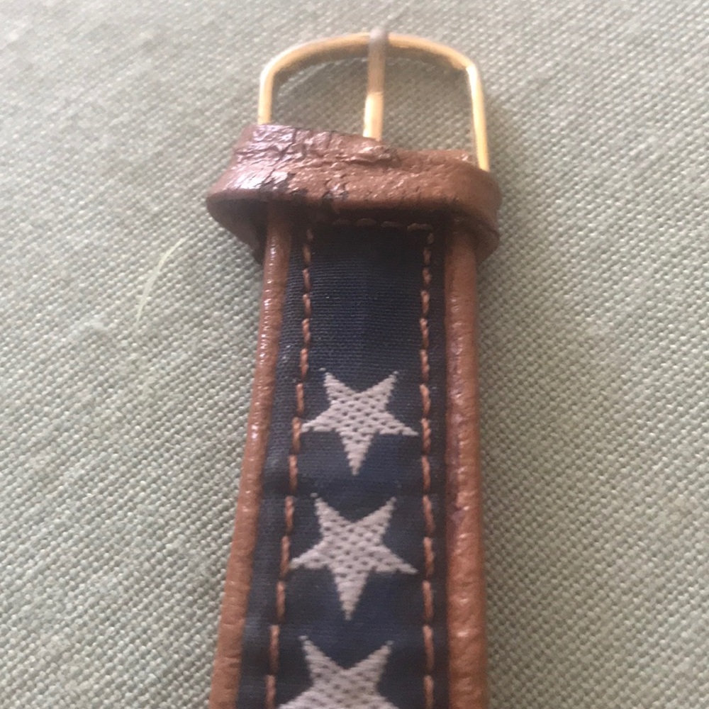 Patriotic Watch. Red, white and blue band. - Picture 4 of 4